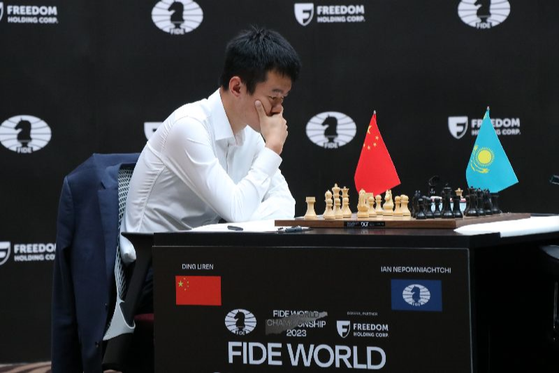 Ding Liren vence o Campeonato Mundial de Xadrez da FIDE 2023 