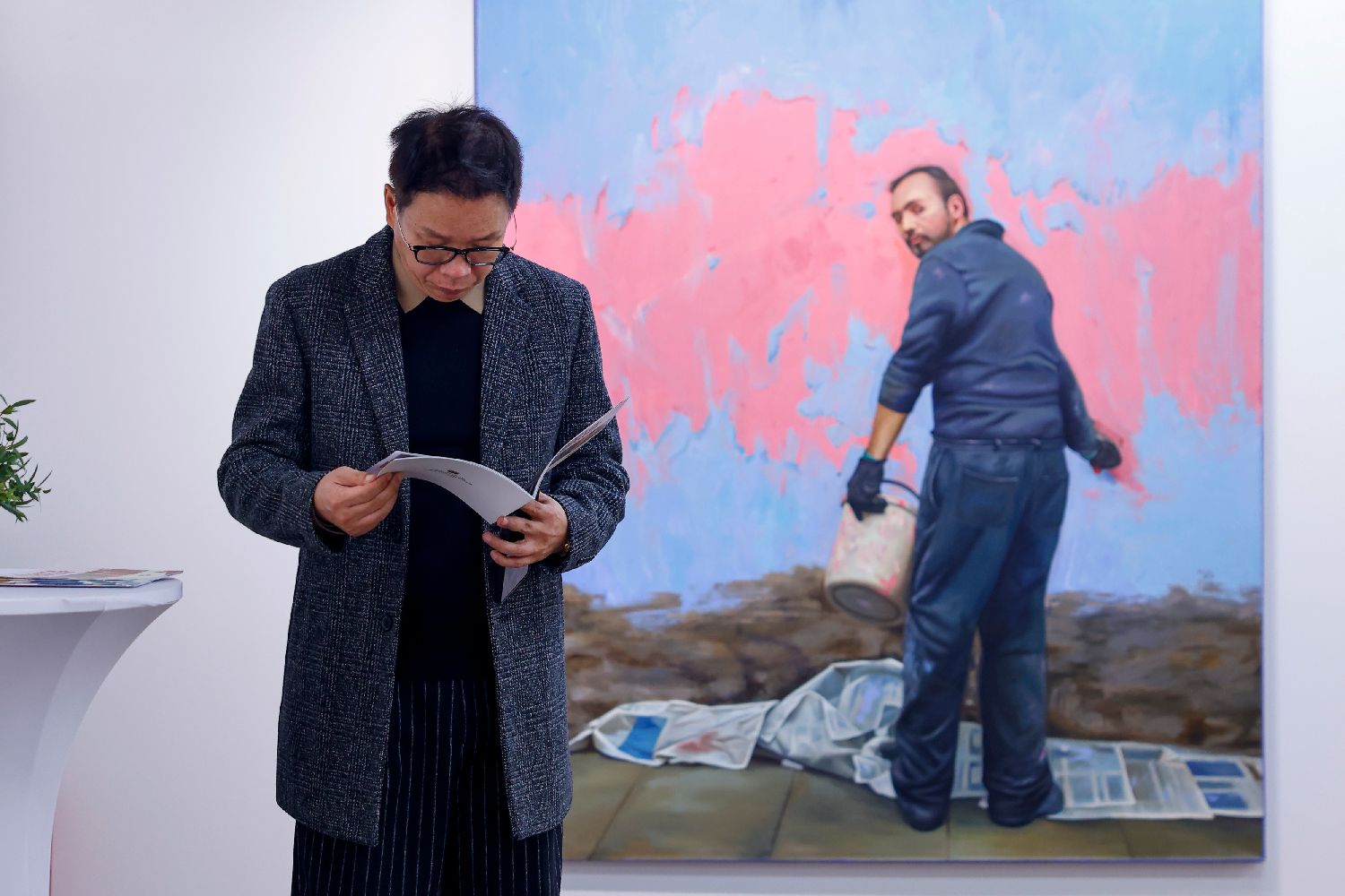 哥伦比亚青年画家在北京展示“双重视角”