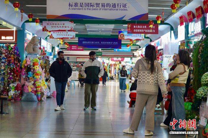 3月6日，义乌市场一景。董易鑫摄